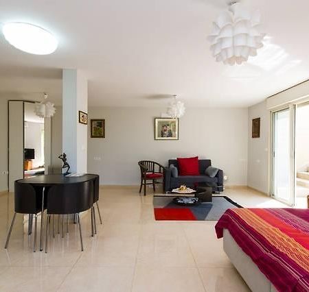 Magnificent Studio In Zichron Yaakov Sea View And Garden Zikhron Ya'akov Ngoại thất bức ảnh