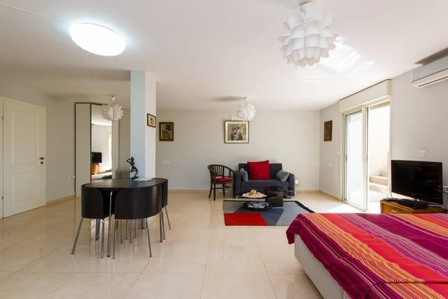 Magnificent Studio In Zichron Yaakov Sea View And Garden Zikhron Ya'akov Ngoại thất bức ảnh